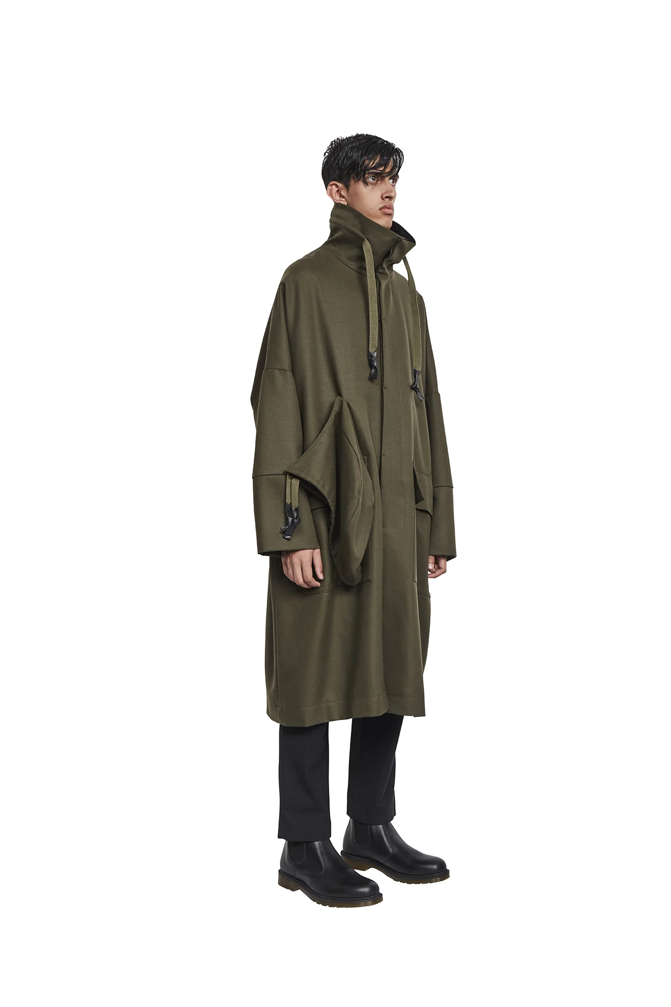 BOX COAT WITH DETACHABLE HOOD, ARMY GREEN — BERTHOLD